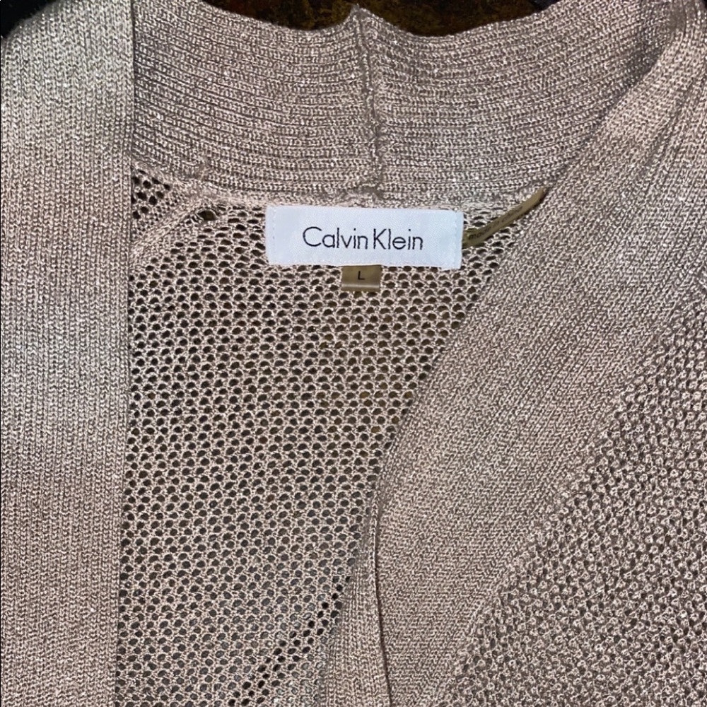 Calvin Klein - Picture 5 of 6
